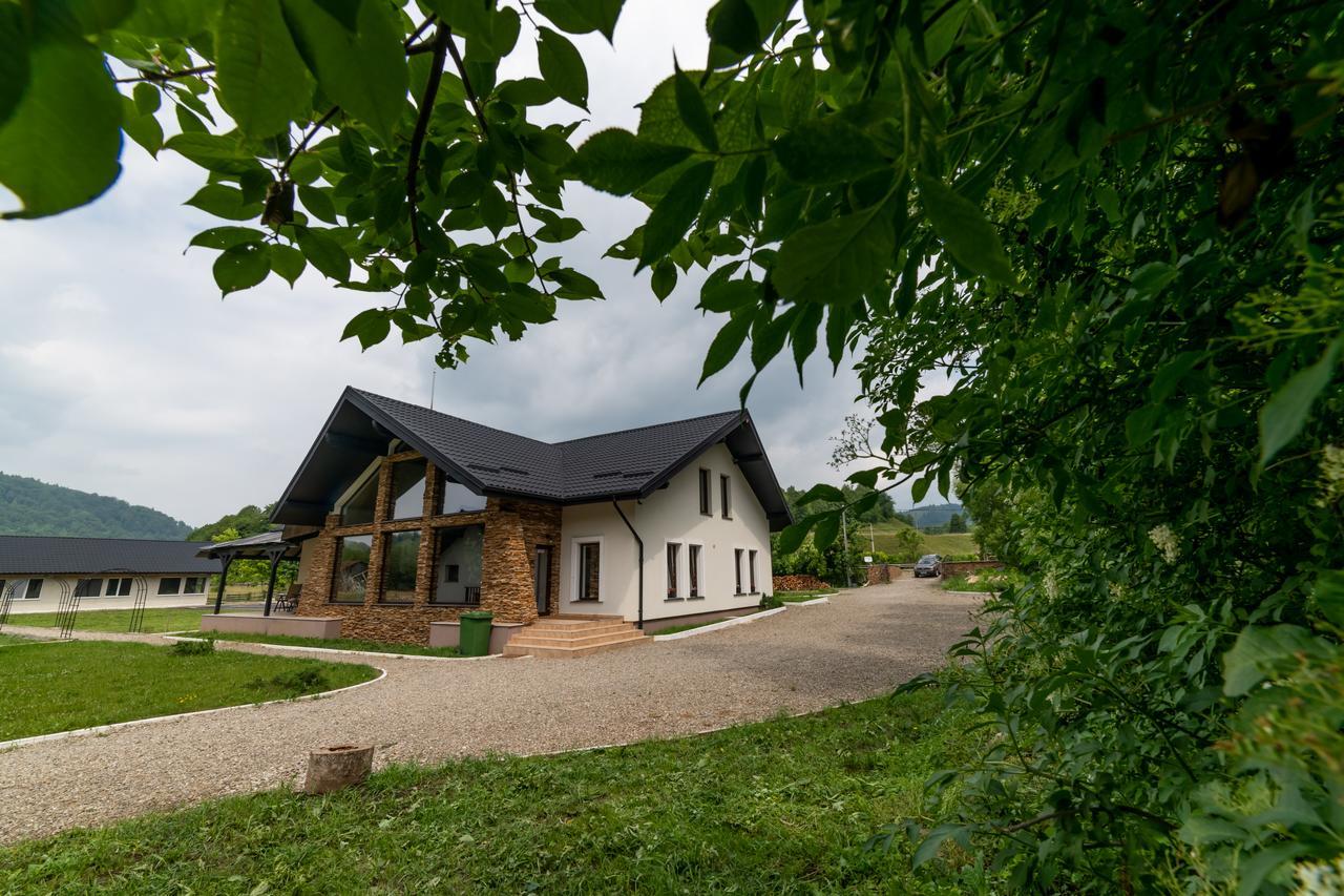 Pensiunea Arc Bucovina Вама Екстер'єр фото